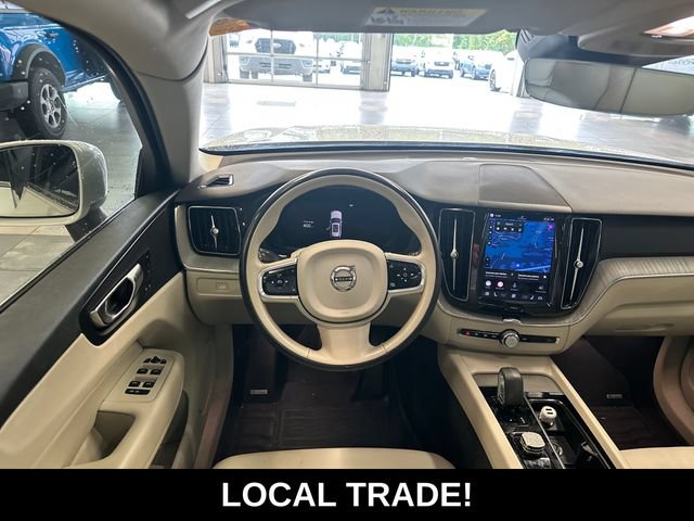 Used 2023 Volvo XC60 B5 Plus AWD/4WD image 2