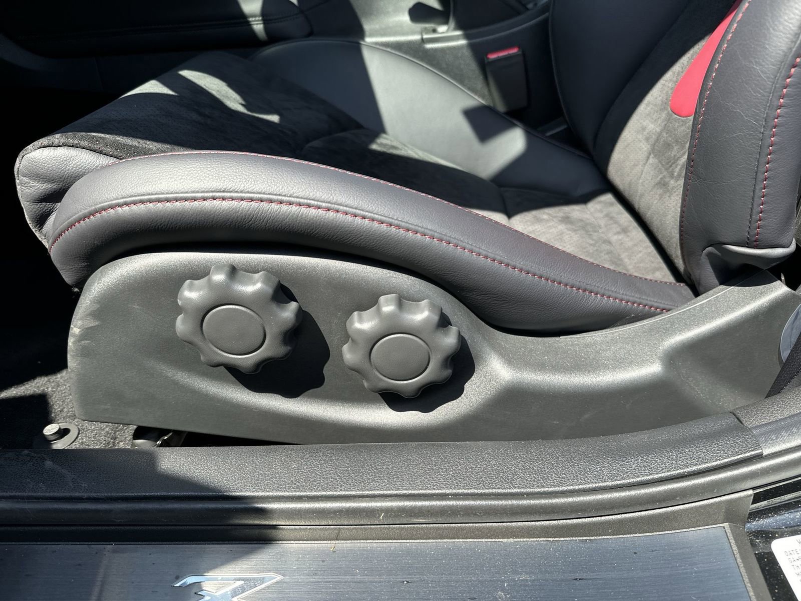 New 2024 Nissan Z NISMO w/ Floor Mat Package image 22