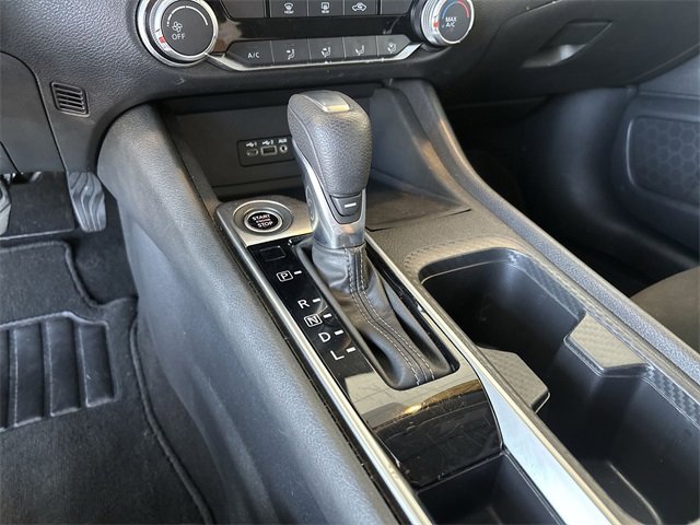 Used 2022 Nissan Sentra SV image 25