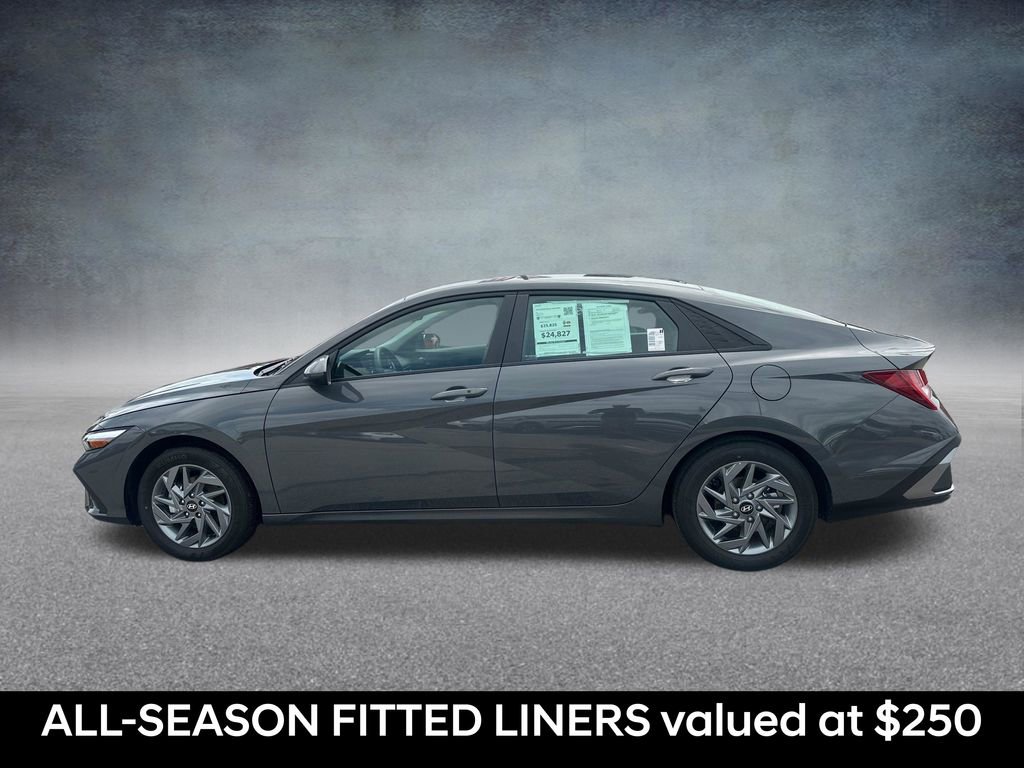 Certified 2025 Hyundai Elantra Hybrid FWD video 2