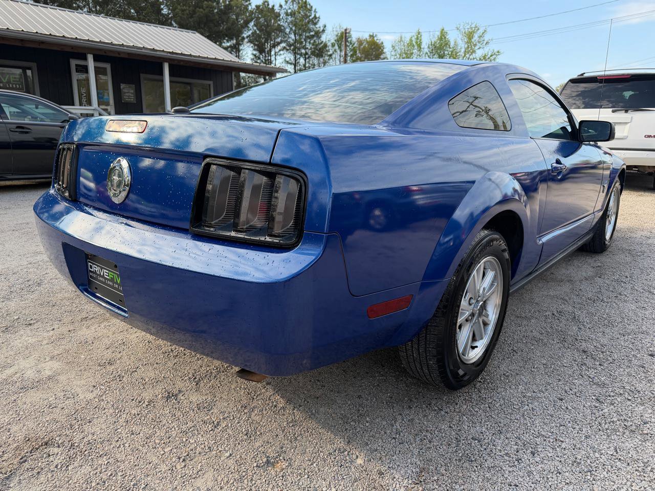 Used 2009 Ford Mustang Coupe image 5