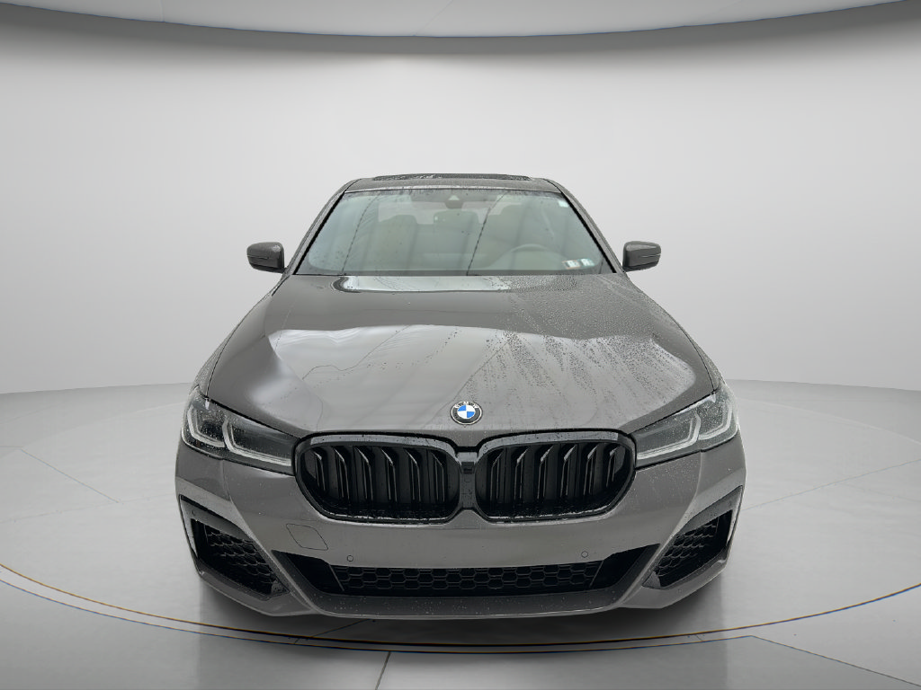 Used 2022 BMW 530i xDrive w/ M Sport Package AWD/4WD image 2