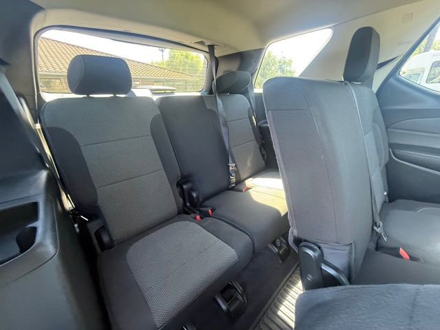 Used 2018 Chevrolet Traverse LS image 16