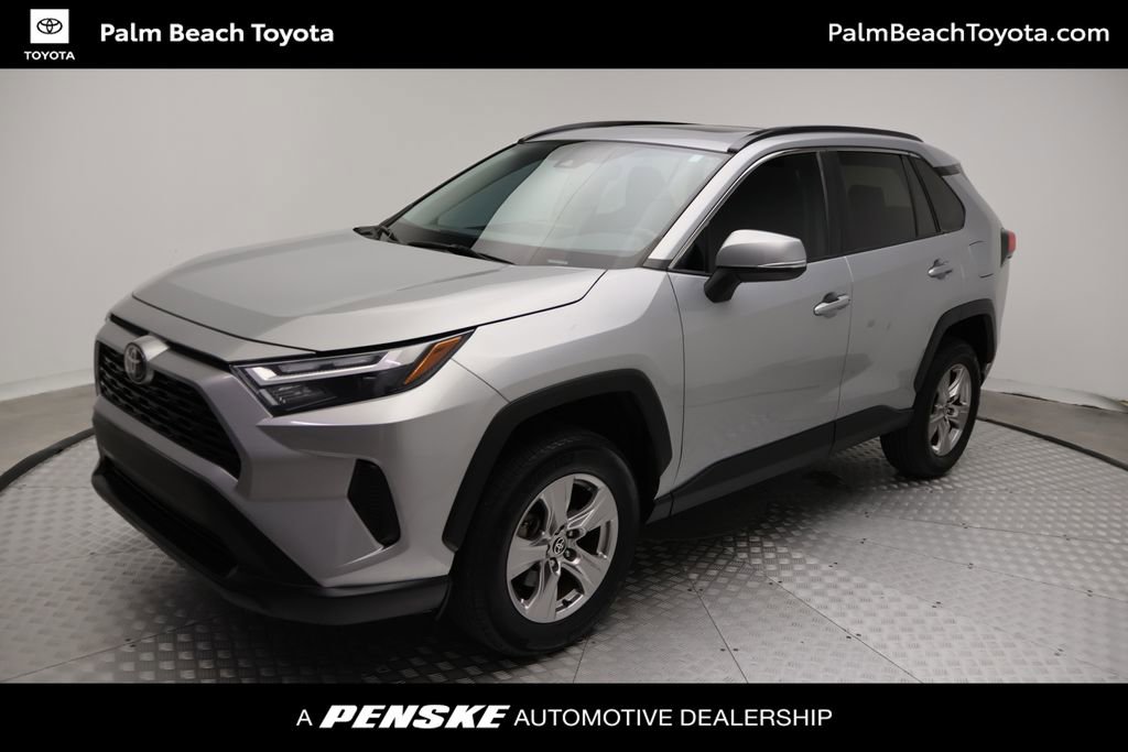 Used 2023 Toyota RAV4 XLE w/ Convenience Package FWD video 1