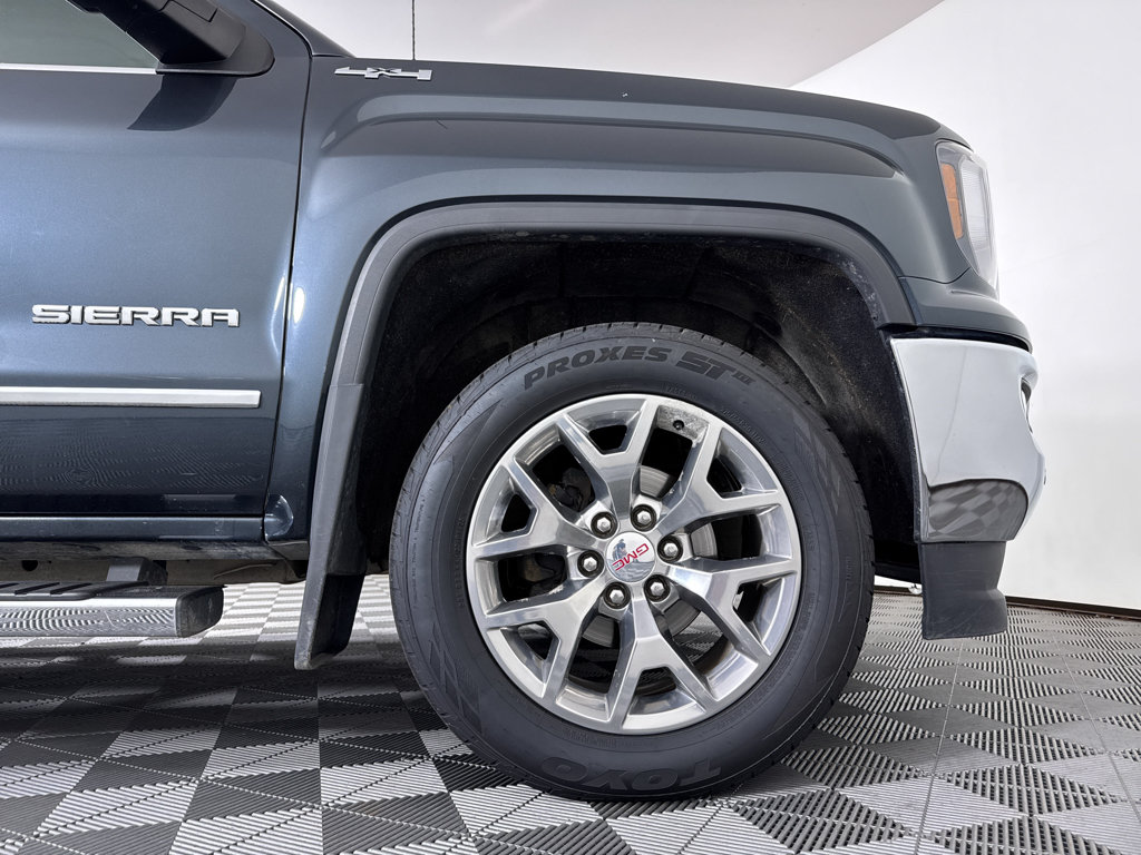Used 2018 GMC Sierra 1500 SLT w/ SLT Premium Package AWD/4WD image 21