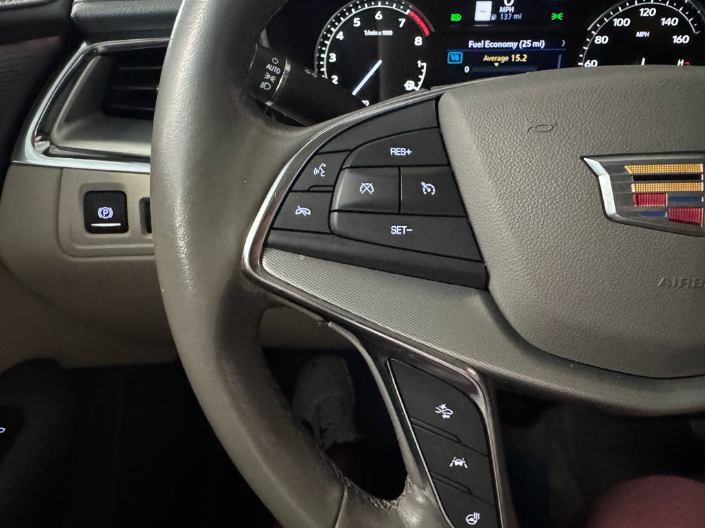 Used 2021 Cadillac XT5 Premium Luxury FWD image 23