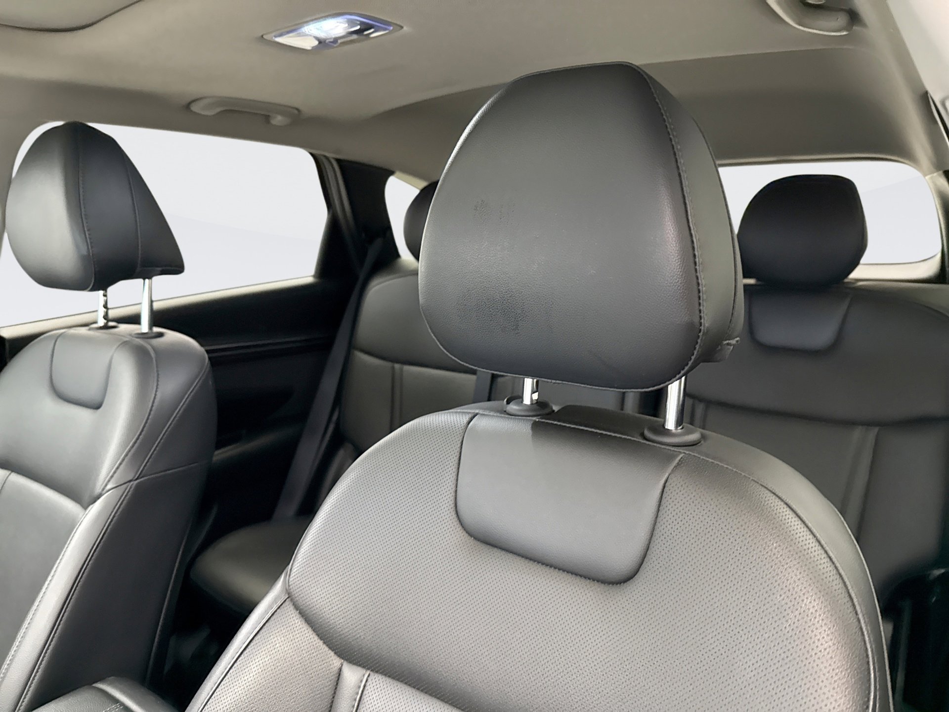 Used 2023 Hyundai Tucson SEL w/ Convenience Package image 10