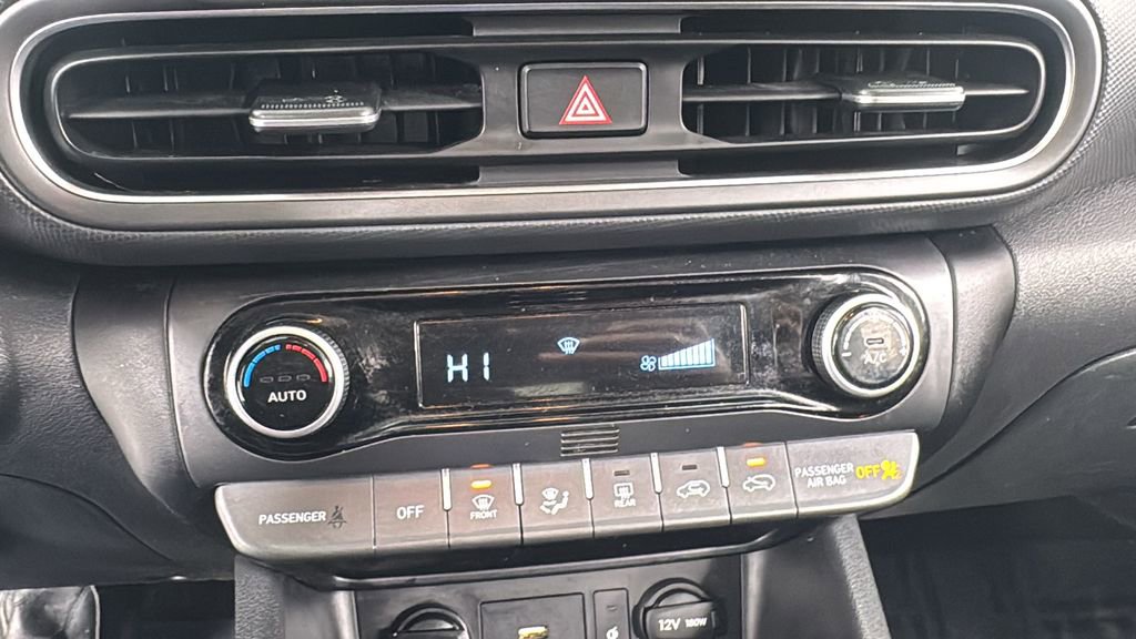 Used 2023 Hyundai Kona SEL w/ Convenience Package image 26