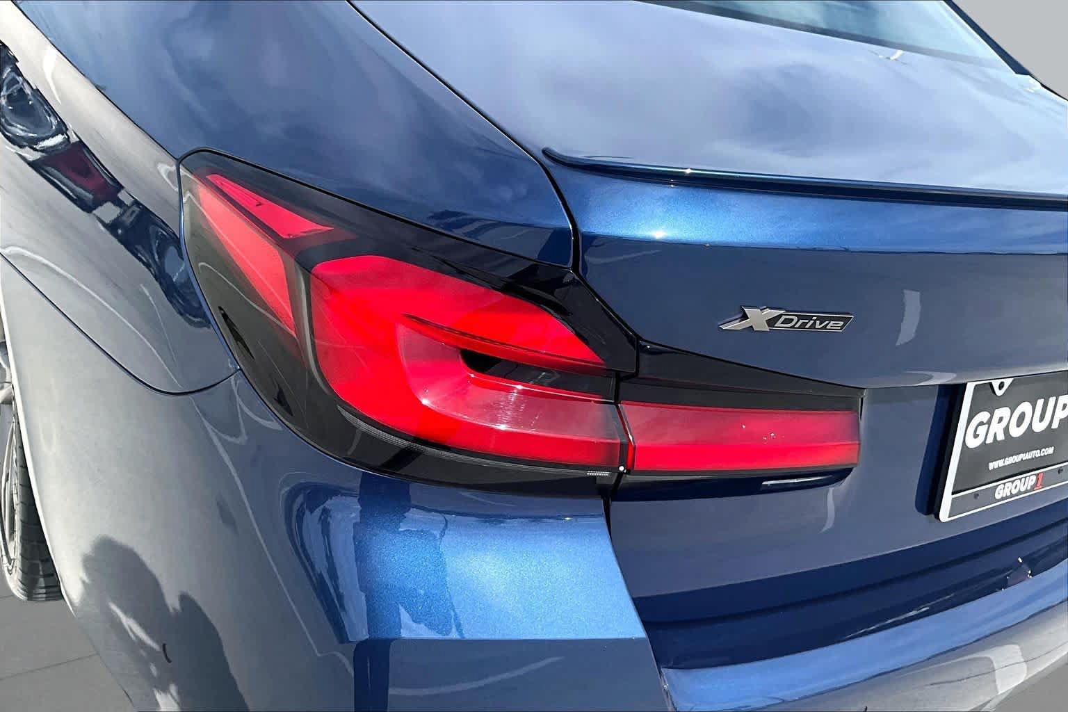 Used 2021 BMW M550i xDrive w/ Executive Package AWD/4WD image 27