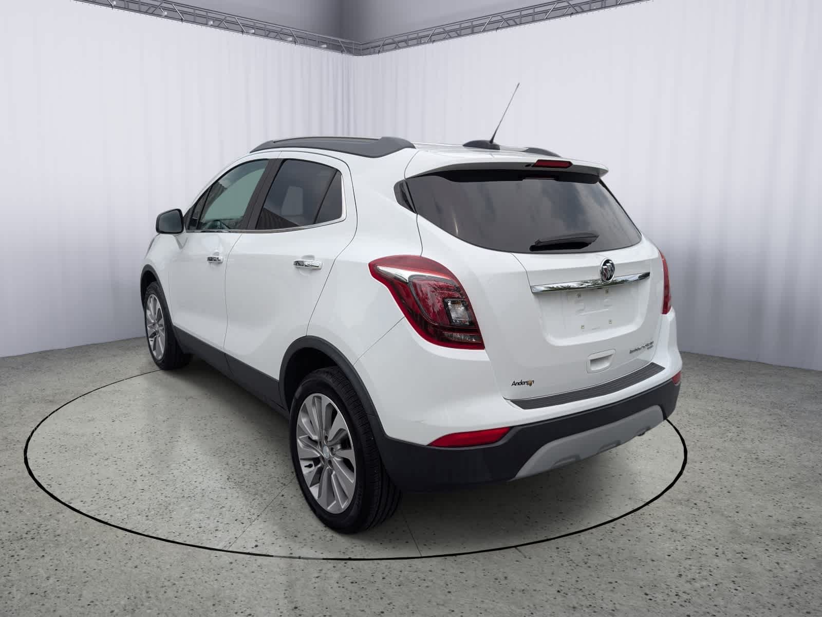 Used 2020 Buick Encore Preferred AWD/4WD image 5