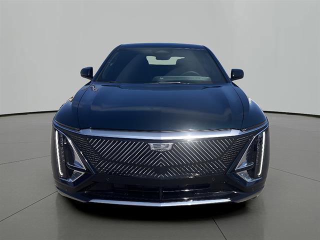 Used 2024 Cadillac Lyriq Tech AWD/4WD image 7