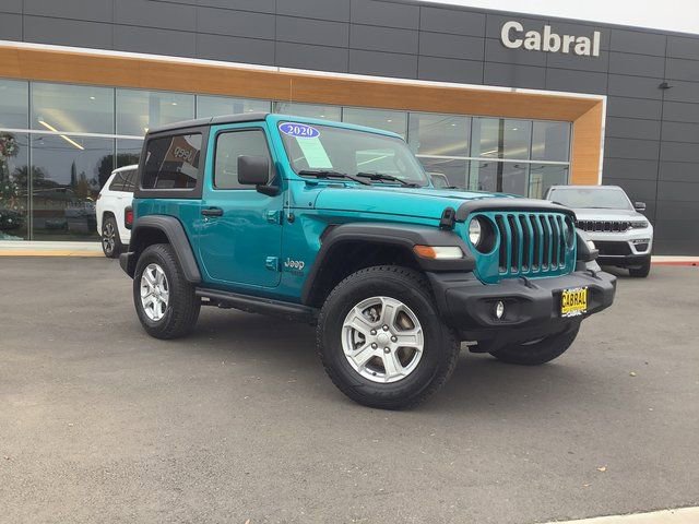 Used 2020 Jeep Wrangler Sport S image 2