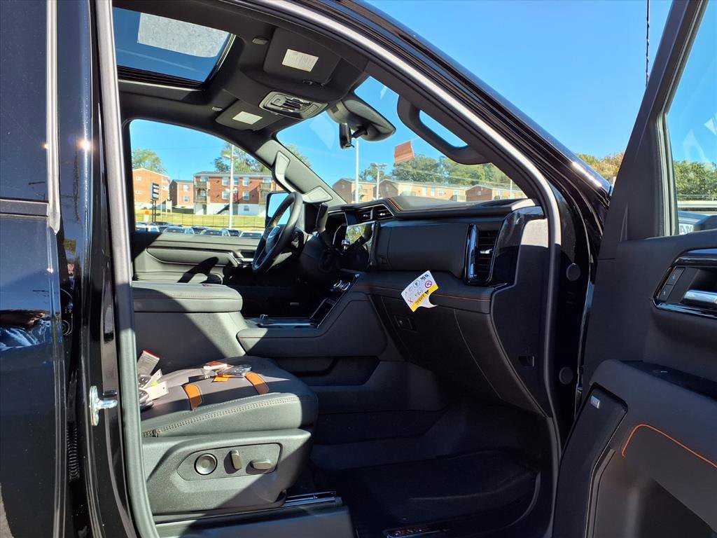 New 2026 GMC Sierra 2500 AT4 w/ AT4 Premium Plus Package image 21