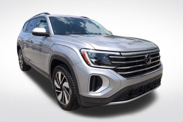 Used 2024 Volkswagen Atlas SE AWD/4WD image 7