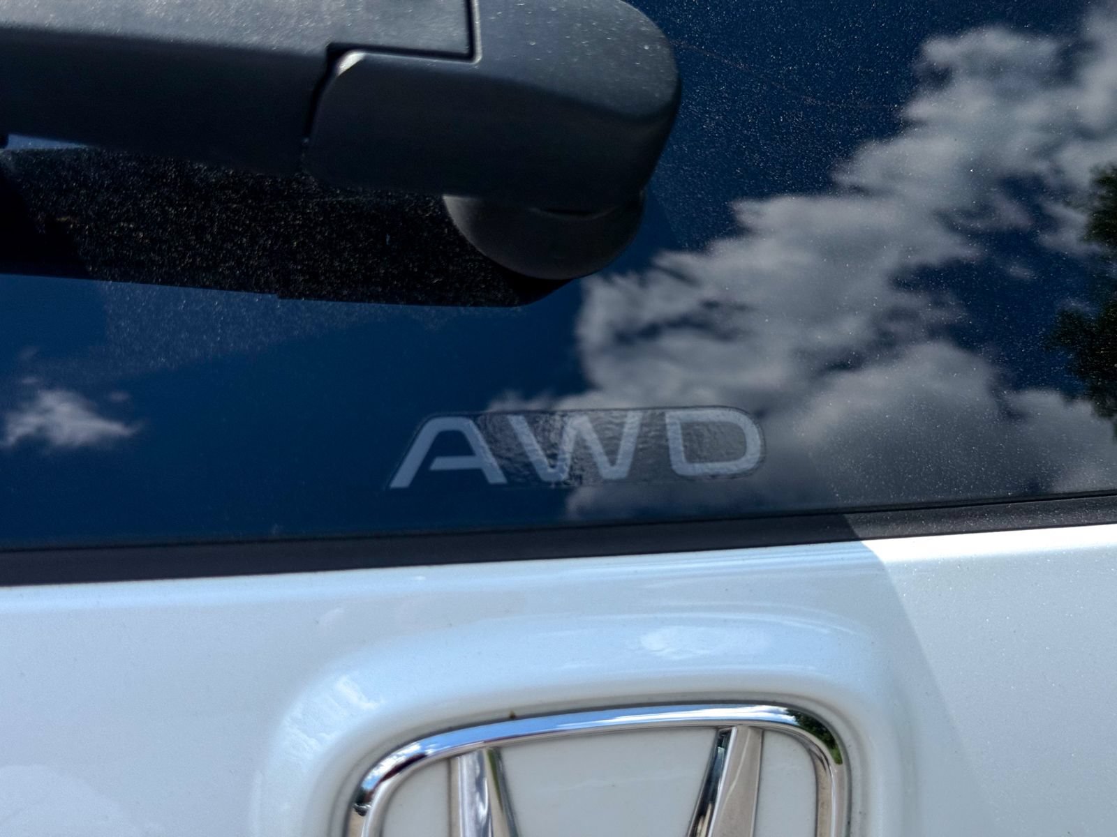 Used 2023 Honda CR-V EX-L image 10