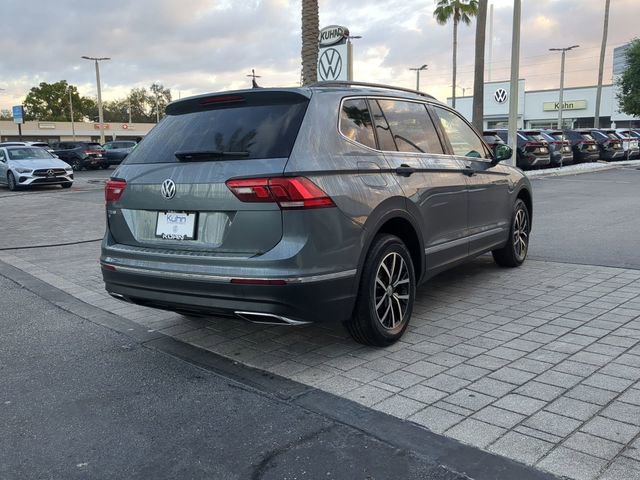 Certified 2021 Volkswagen Tiguan SE image 4