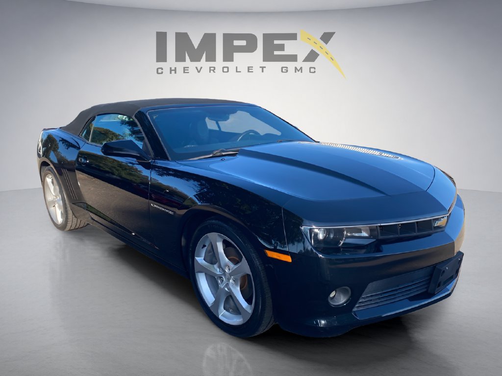 Used 2015 Chevrolet Camaro LT w/ RS Package RWD image 8