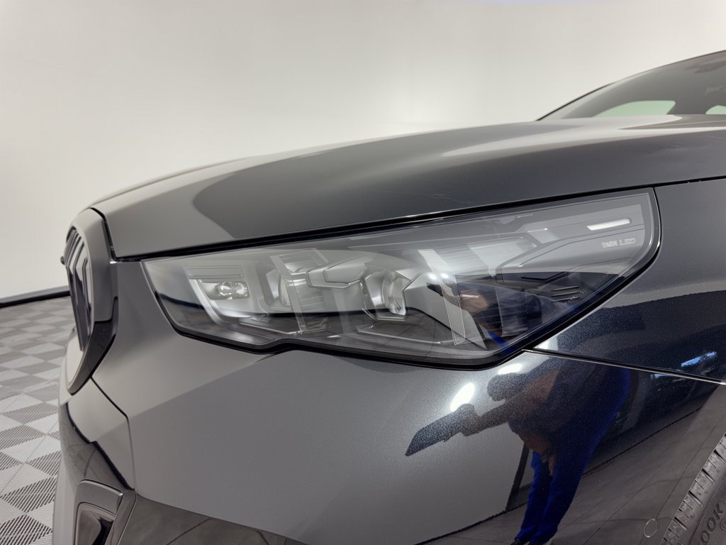 New 2027 BMW 530i xDrive w/ M Sport Package AWD/4WD image 12