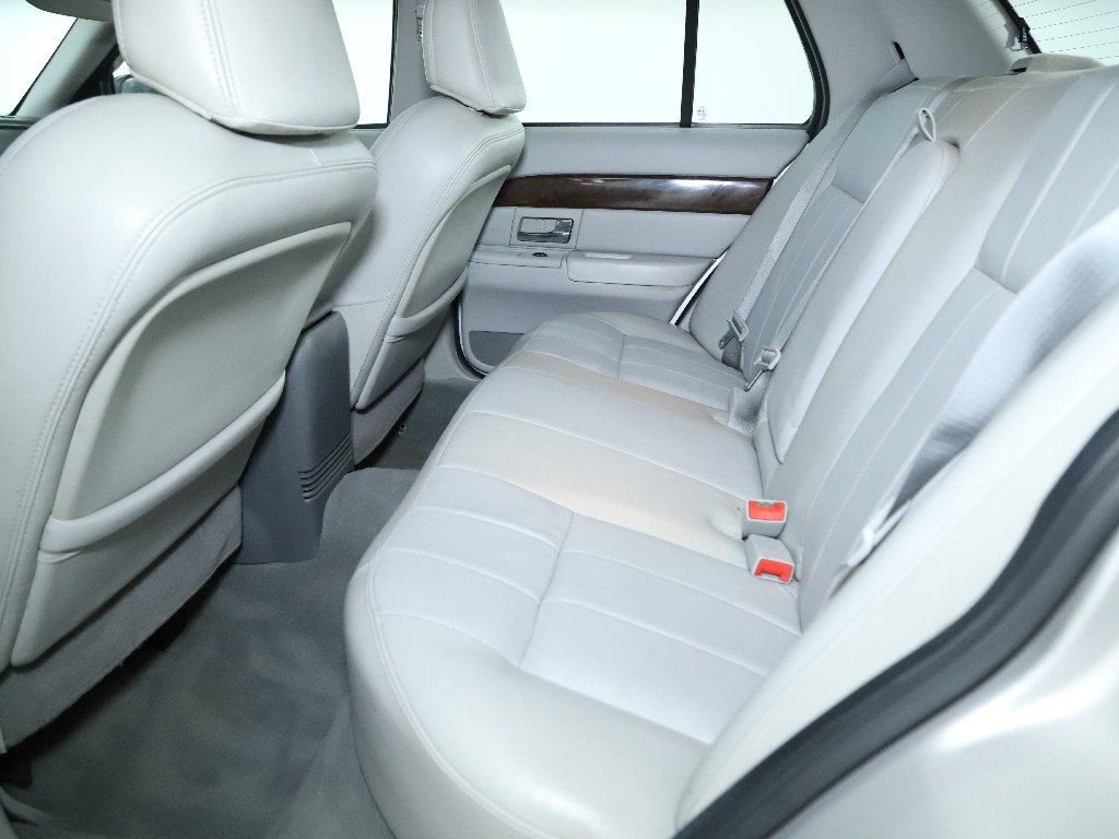 Used 2005 Mercury Grand Marquis LS image 26