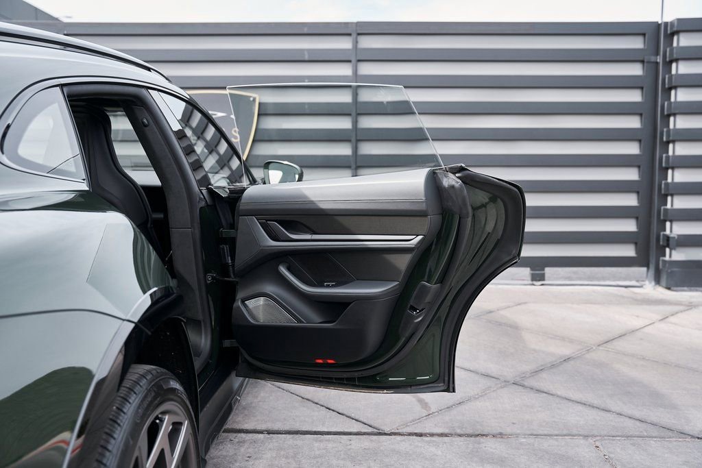 Used 2026 Porsche Taycan Turbo S AWD/4WD image 33