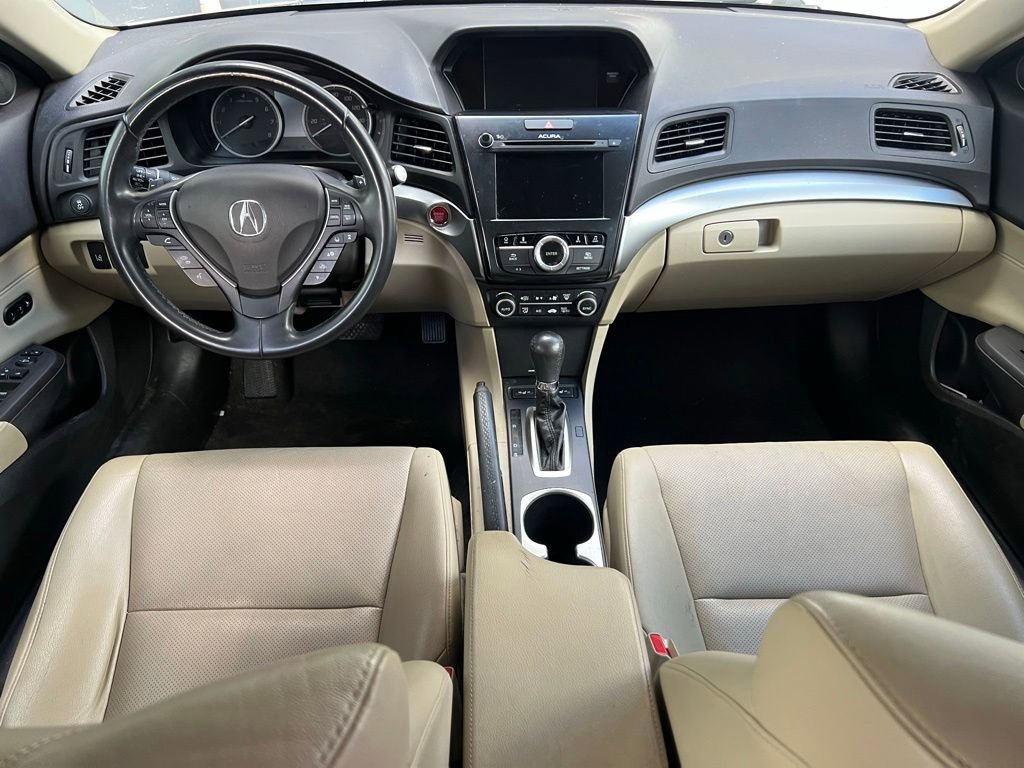 Used 2017 Acura ILX FWD image 12