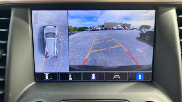 Used 2023 GMC Acadia Denali w/ Denali Technology Package AWD/4WD image 14