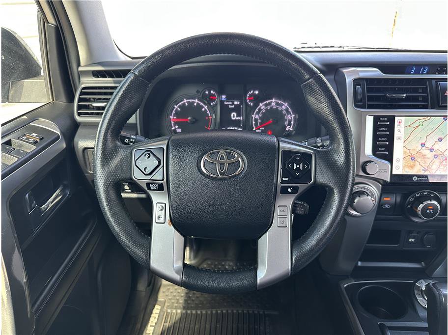 Used 2021 Toyota 4Runner SR5 AWD/4WD image 20