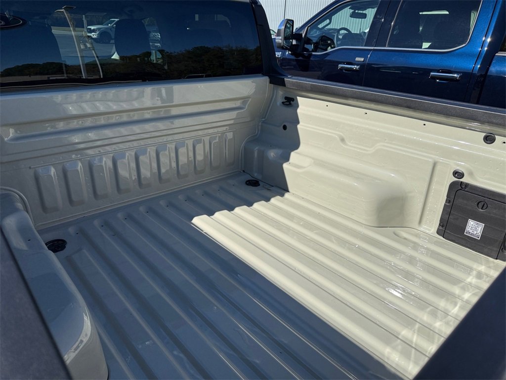 New 2025 Ford Maverick XLT w/ Equipment Group 301A image 18