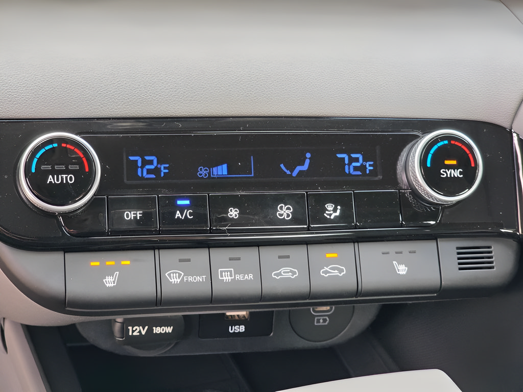 New 2026 Hyundai Elantra SEL Sport Premium FWD image 20
