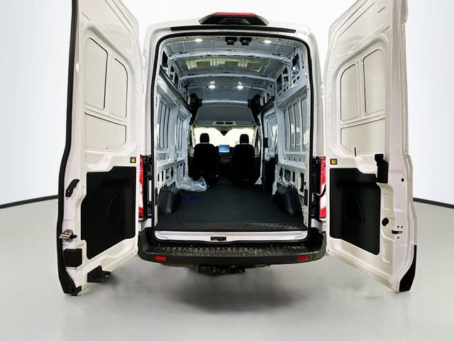 New 2026 Ford Transit 250 148 High Roof AWD image 25