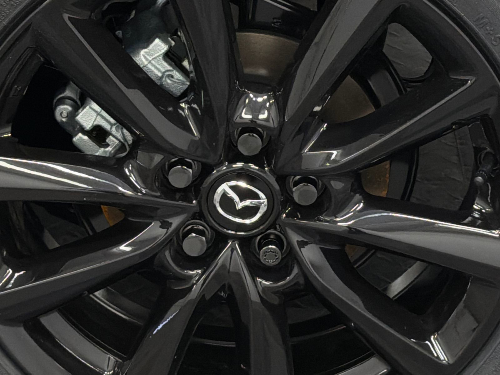 New 2026 MAZDA MAZDA3 2.5 S Hatchback w/ Premium Pkg FWD image 5