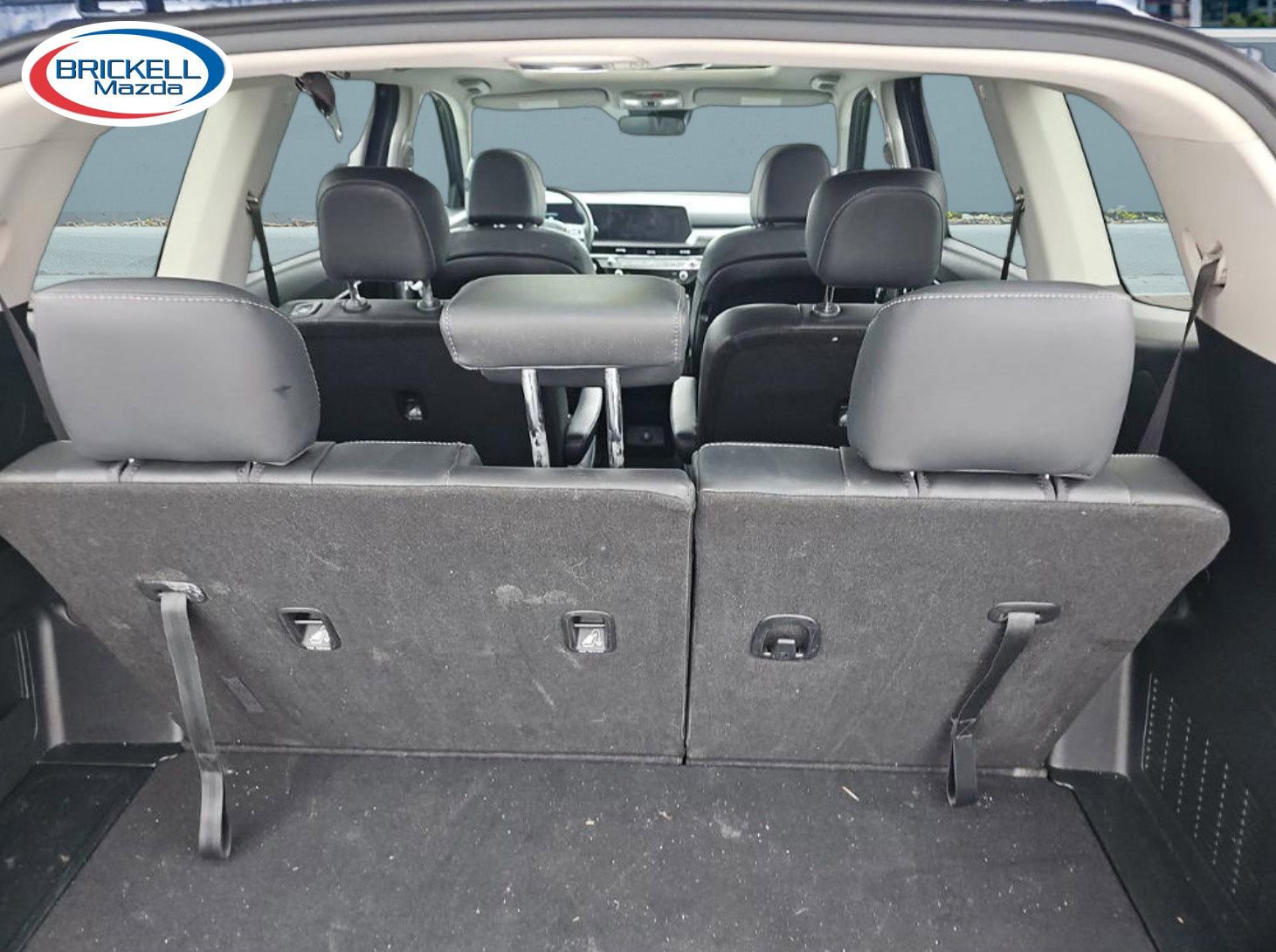 Used 2025 Kia Telluride S FWD image 8