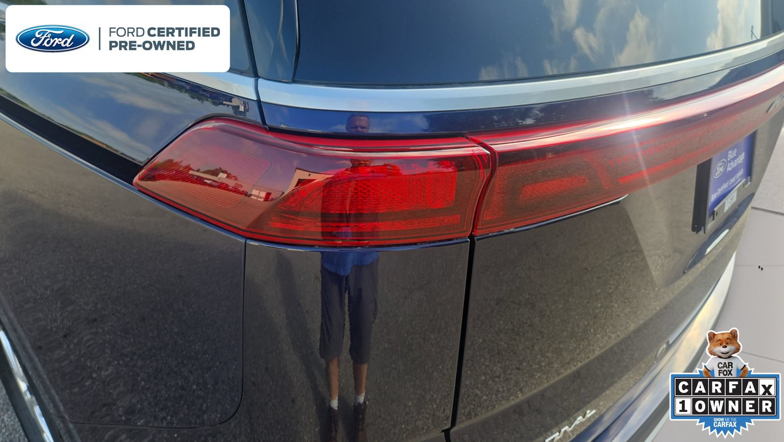 Used 2023 Kia Carnival LX FWD image 22