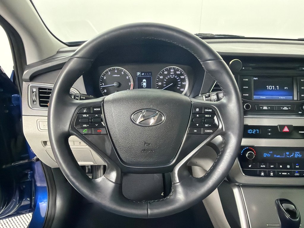 Used 2015 Hyundai Sonata Sport w/ Option Group 03 FWD image 14