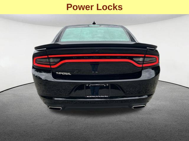 Used 2020 Dodge Charger SXT w/ Blacktop Package AWD/4WD image 11
