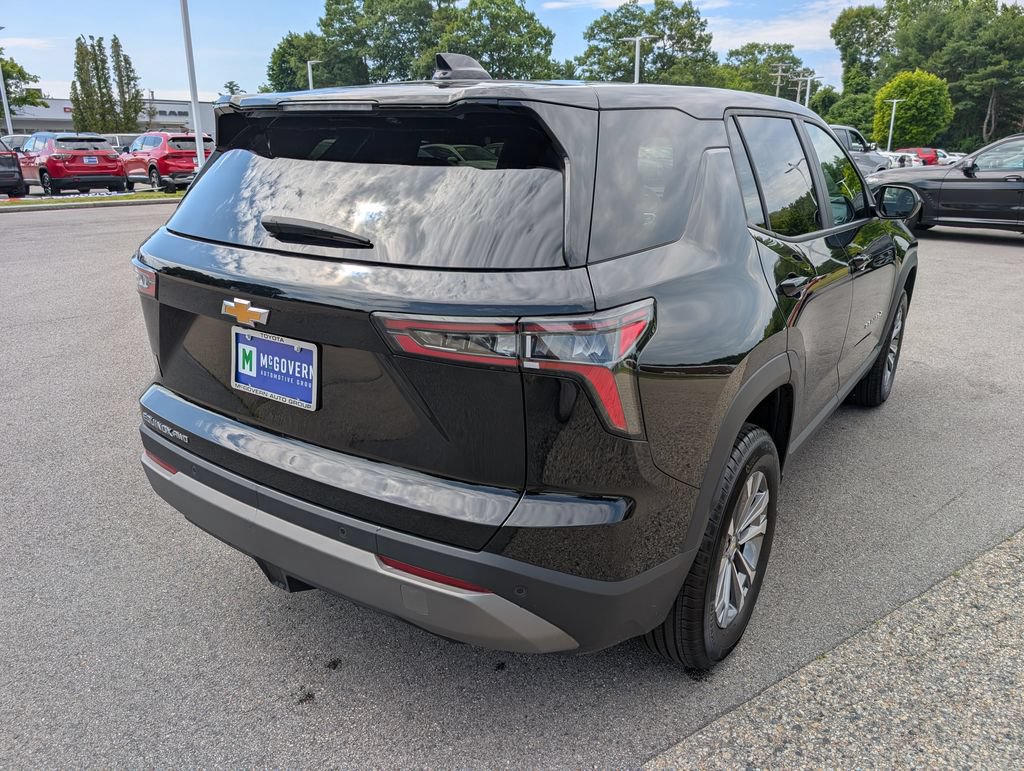 Used 2026 Chevrolet Equinox LT w/ LPO, Floor Liner Package AWD/4WD image 6