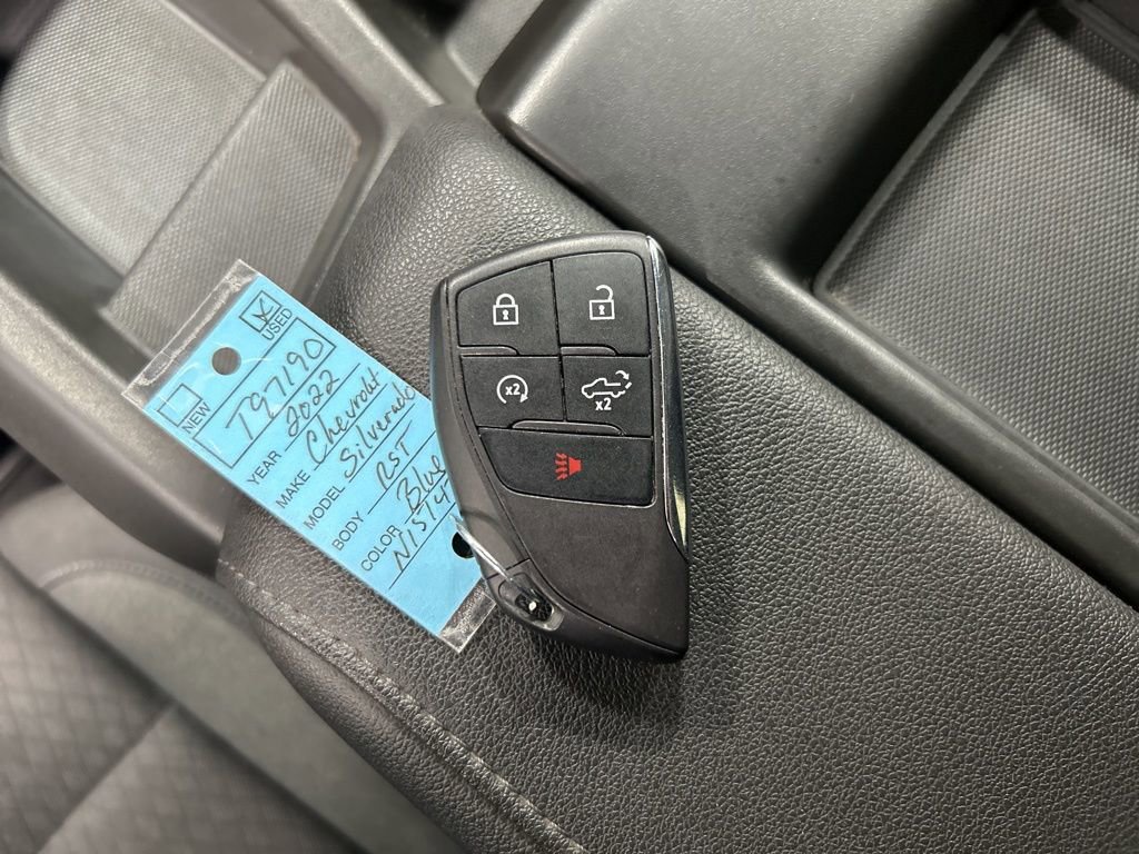 Used 2022 Chevrolet Silverado 1500 RST image 20