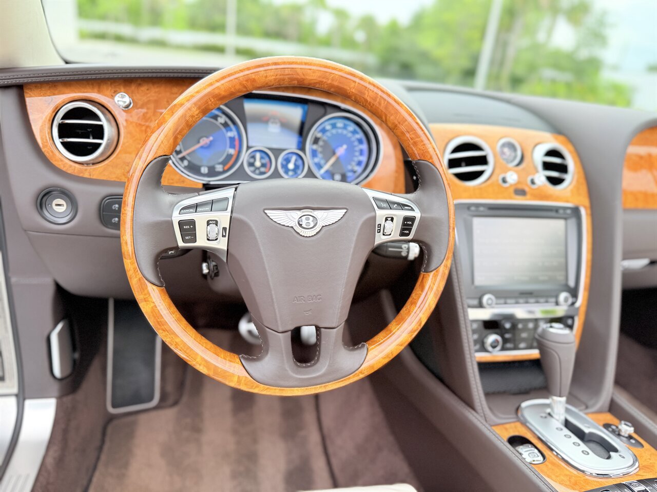 Used 2012 Bentley Continental GT w/ Elegant Specification Pkg AWD/4WD image 12