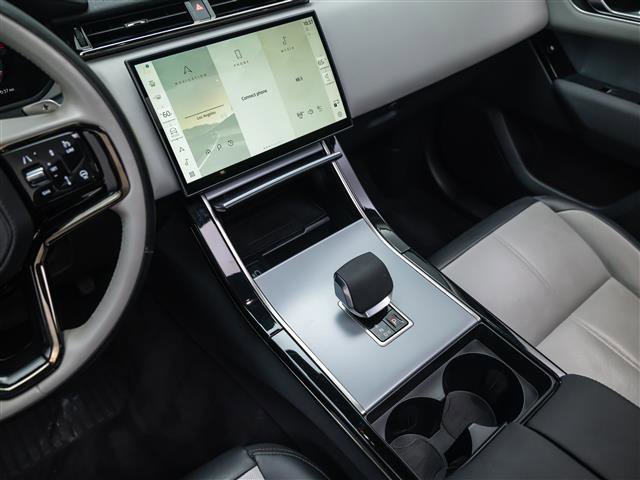 Used 2024 Land Rover Range Rover Velar S image 28