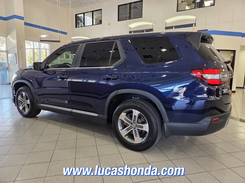 Used 2024 Honda Pilot EX-L image 6