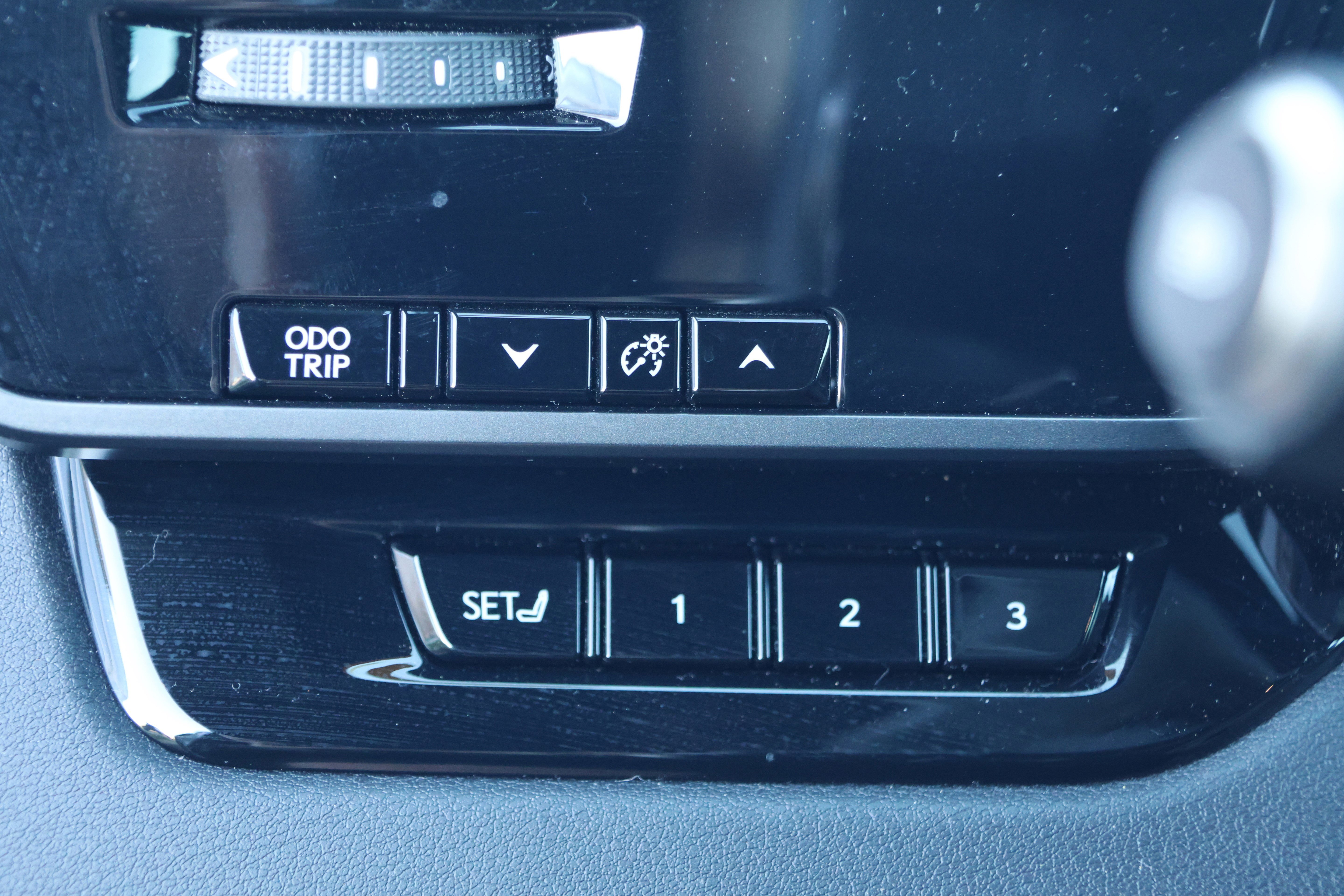 Used 2025 Lexus RX 350 Premium image 14