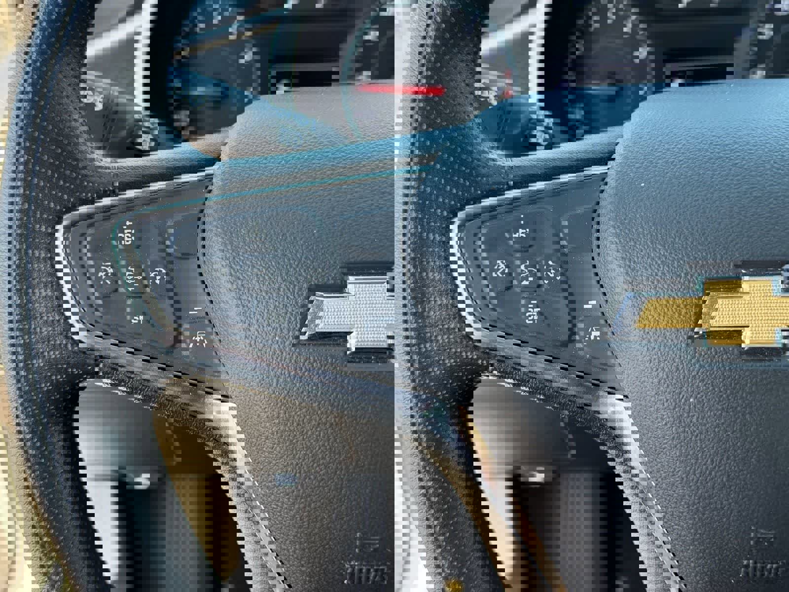 Used 2024 Chevrolet Malibu LT image 14