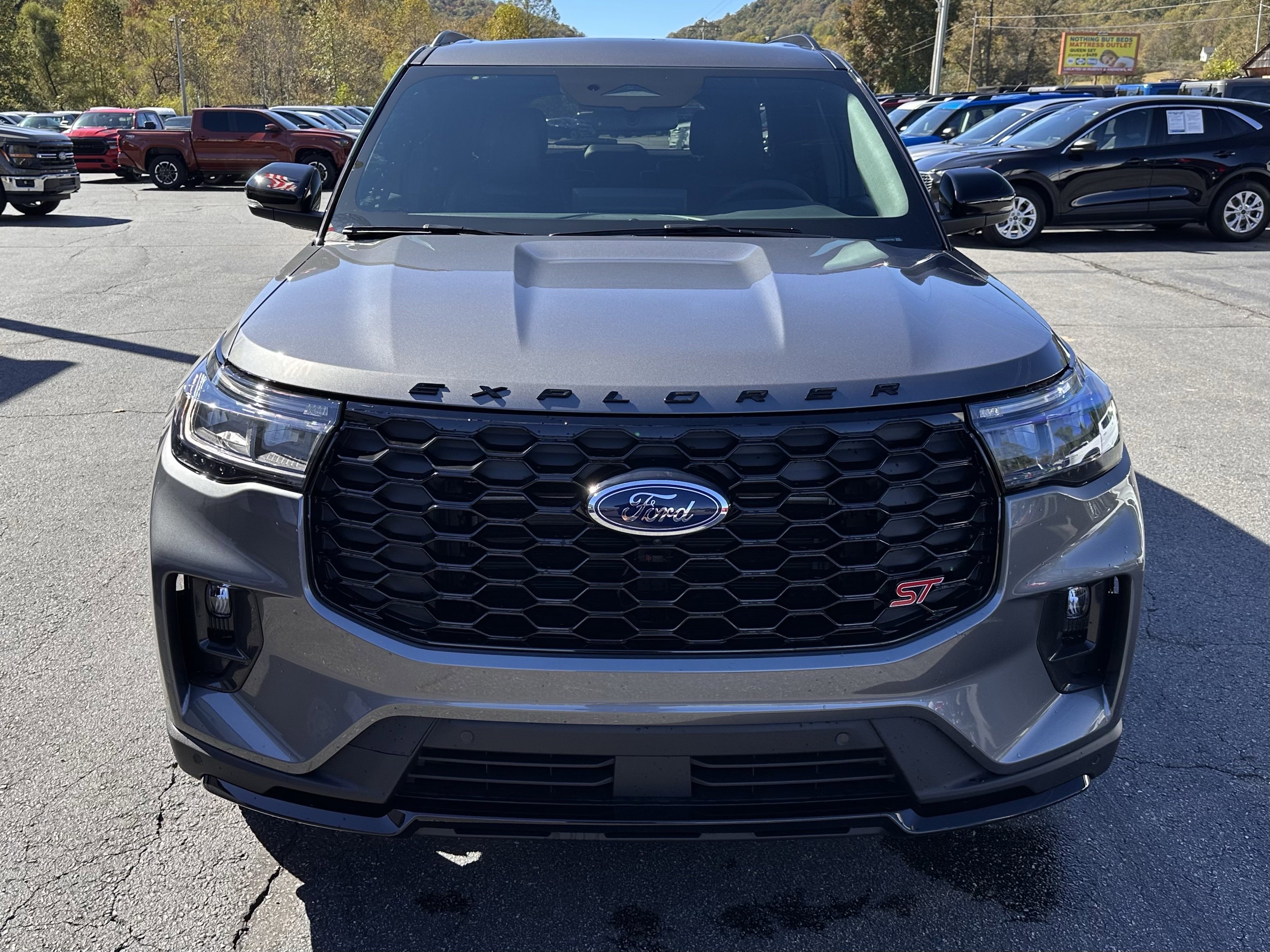 New 2026 Ford Explorer ST image 3
