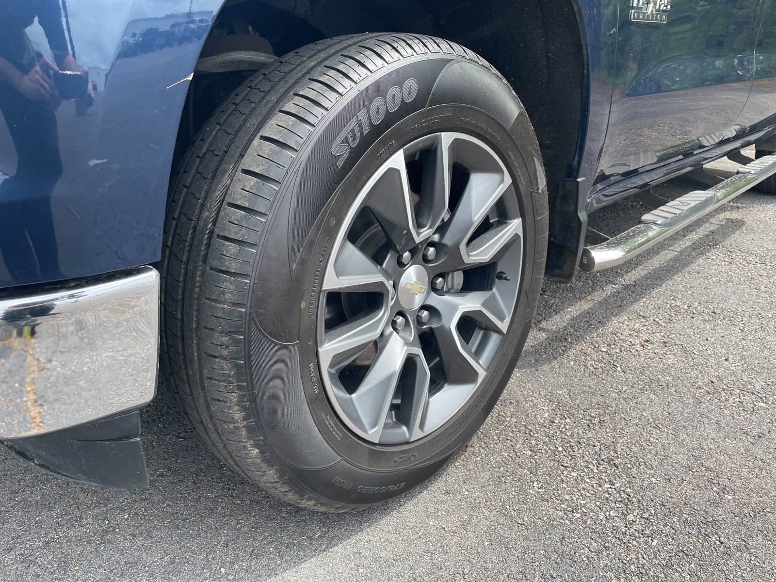 Used 2023 Chevrolet Silverado 1500 LT image 10