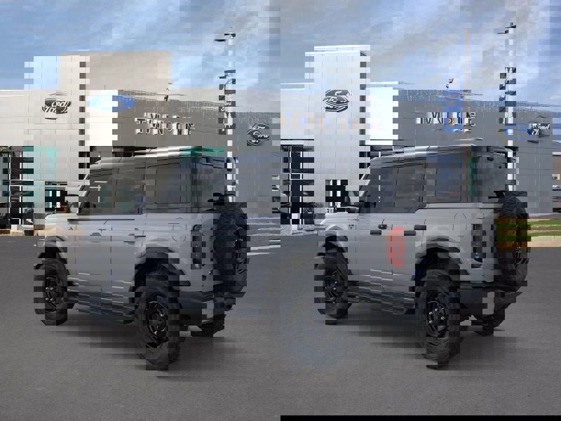 New 2026 Ford Bronco Outer Banks image 4