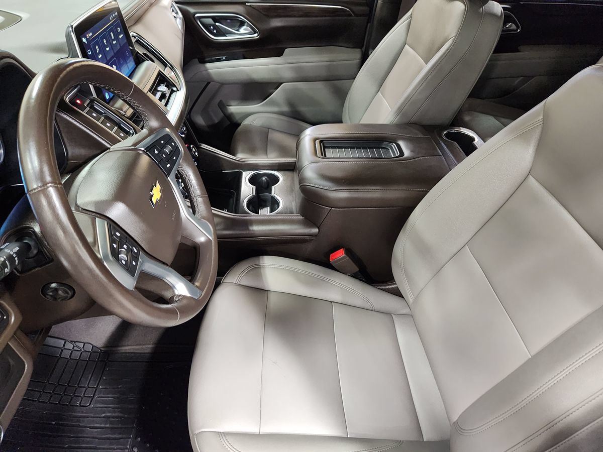 Used 2023 Chevrolet Tahoe LT w/ Luxury Package AWD/4WD image 31