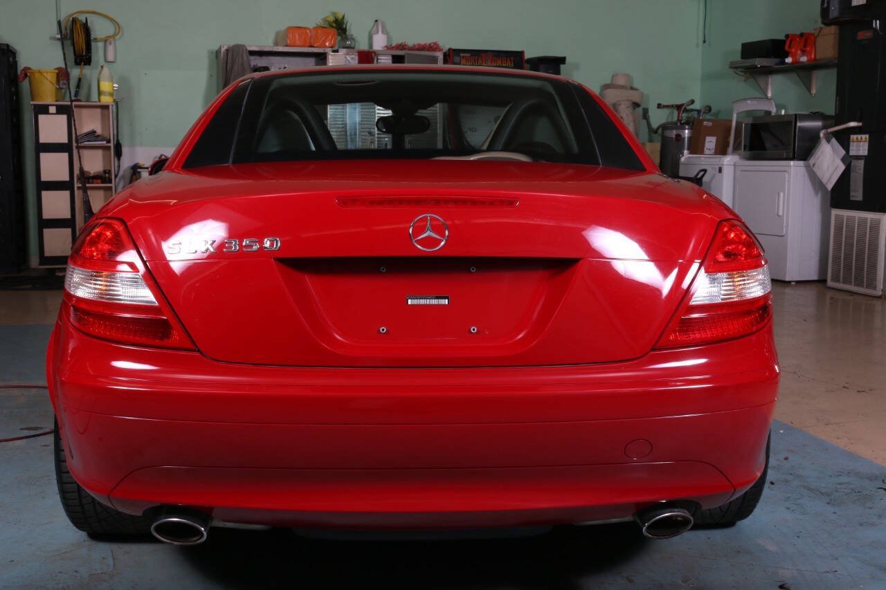 Used 2005 Mercedes-Benz SLK 350 w/ Entertainment Pkg image 22