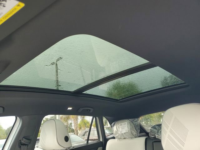 New 2026 Volkswagen Atlas Cross Sport SEL Premium R-Line AWD/4WD image 32