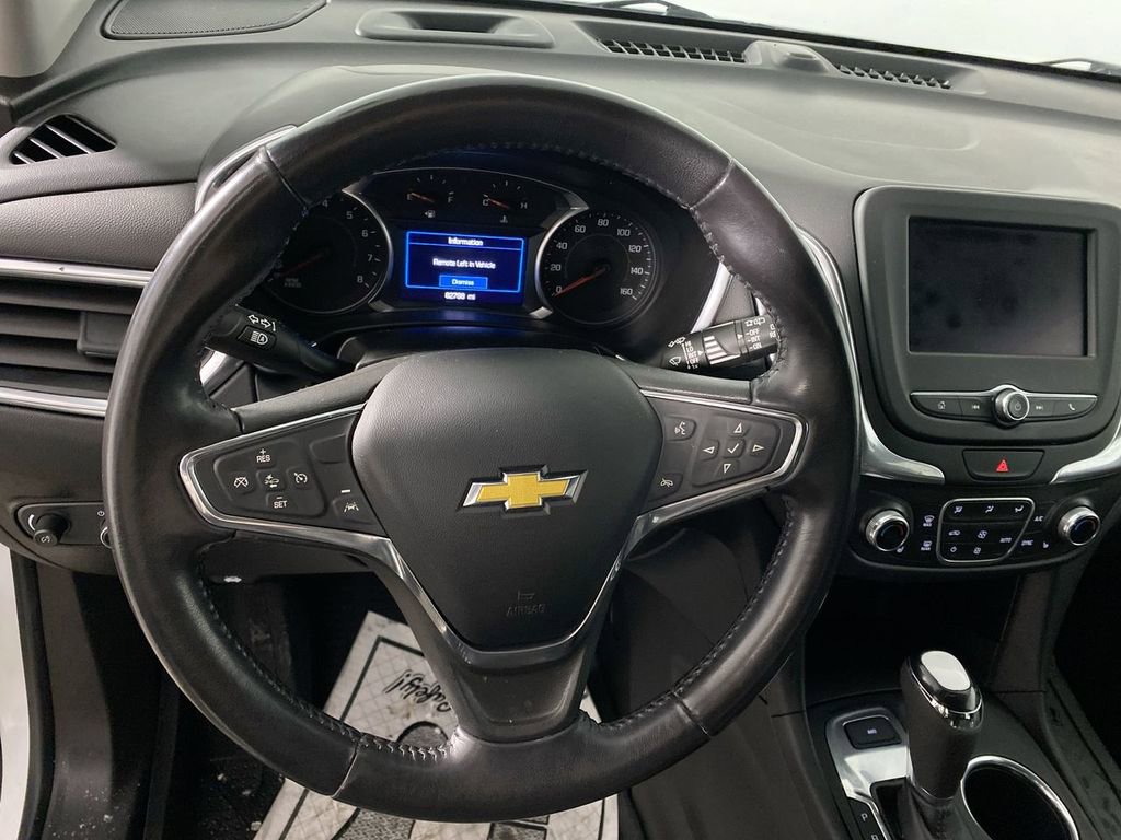 Used 2020 Chevrolet Equinox LT w/ Driver Convenience Package image 14