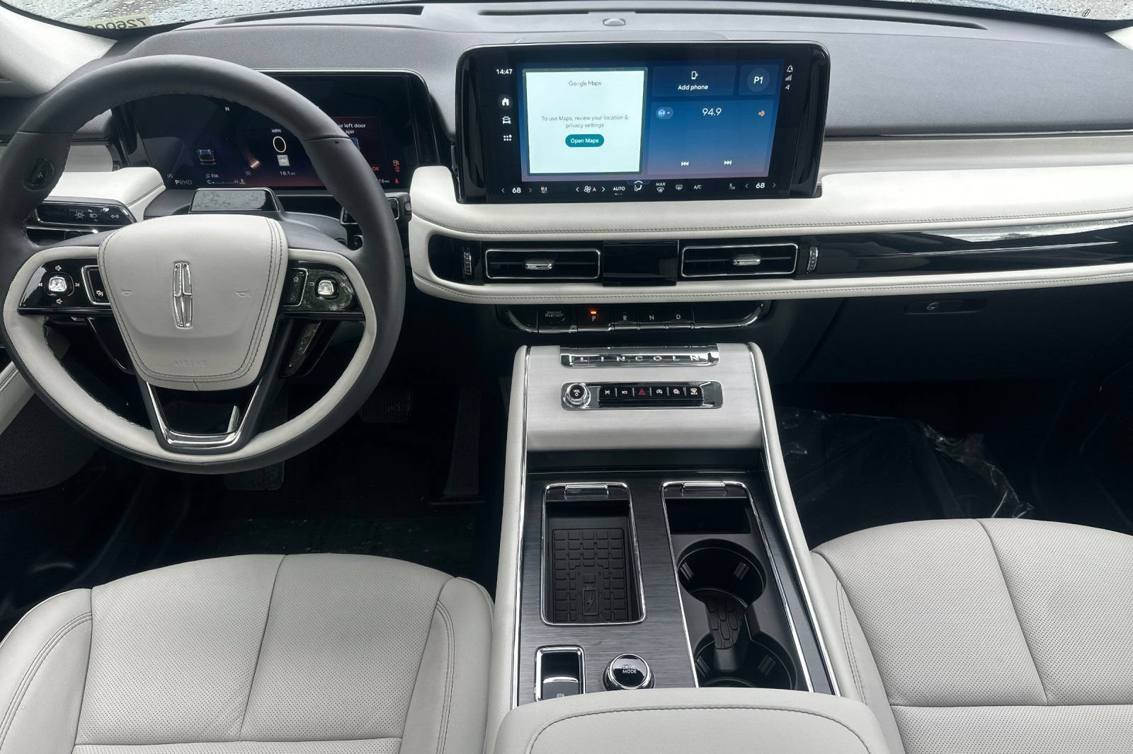 New 2026 Lincoln Aviator Reserve w/ Jet Appearance Package RWD image 10